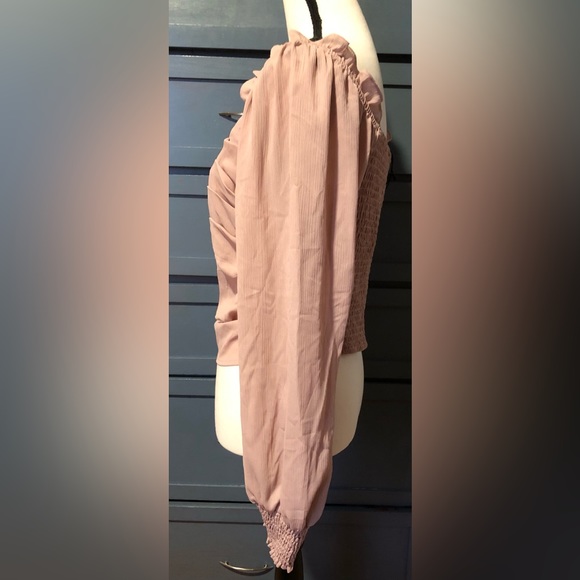 Women’s rouched crop top size large - Picture 2 of 8